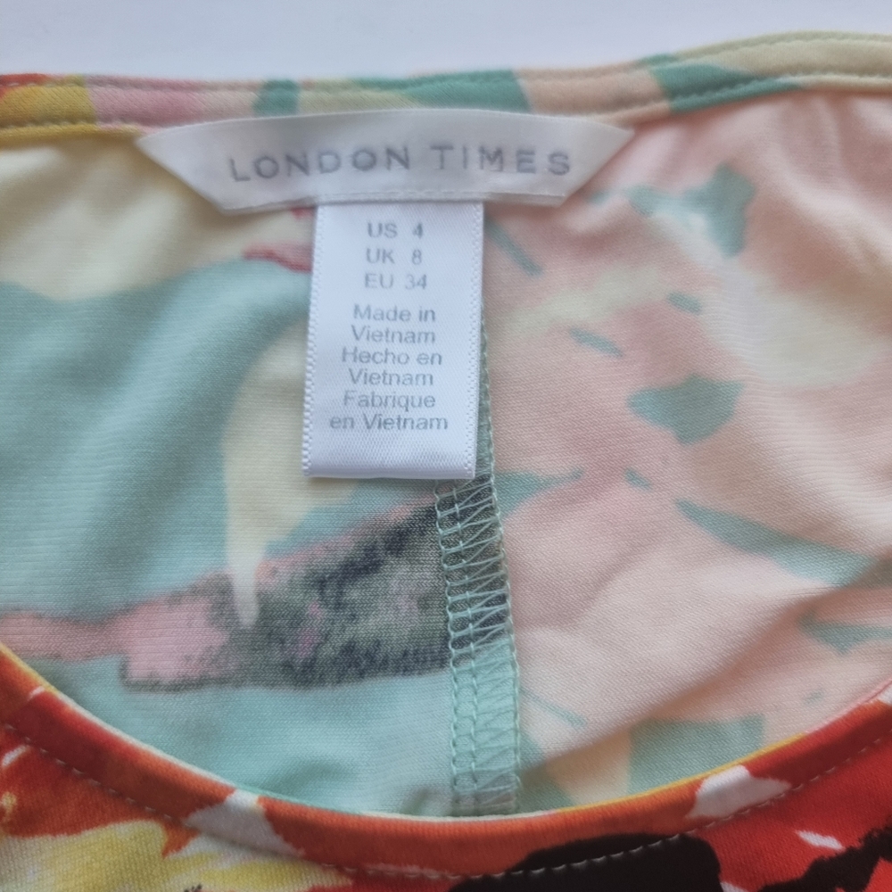 Floral print dress size 4 by London Times
